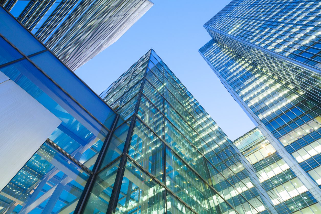 skyscraper-business-office-corporate-building-in-london-city-england-uk